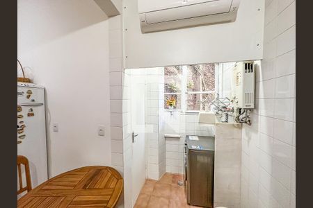 Apartamento à venda com 106m², 3 quartos e 1 vaga Apartamento à venda com 106m², 3 quartos e 1 vagaÁrea de Serviço