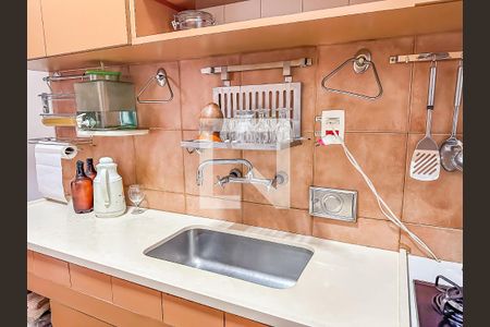 Apartamento à venda com 106m², 3 quartos e 1 vaga Apartamento à venda com 106m², 3 quartos e 1 vagaCozinha