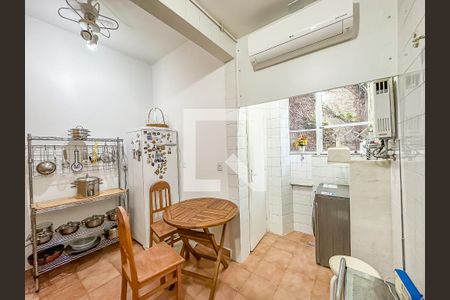 Apartamento à venda com 106m², 3 quartos e 1 vaga Apartamento à venda com 106m², 3 quartos e 1 vagaCozinha