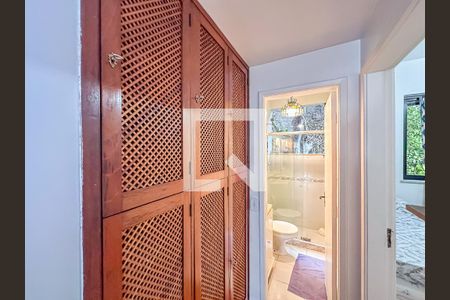 Apartamento à venda com 106m², 3 quartos e 1 vaga Apartamento à venda com 106m², 3 quartos e 1 vagaCorredor