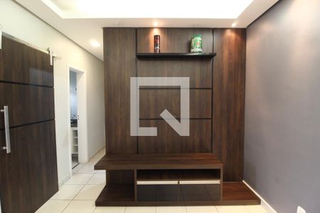 Sala de apartamento para alugar com 2 quartos, 60m² em Santa Luzia, Uberlândia