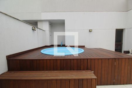 Apartamento à venda com 160m², 2 quartos e 2 vagasTerraço - Piscina