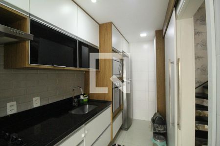 Apartamento à venda com 160m², 2 quartos e 2 vagasCozinha