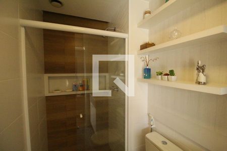 Apartamento à venda com 160m², 2 quartos e 2 vagasBanheiro da sala 2