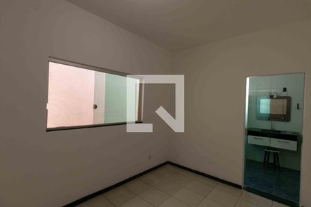 Casa à venda com 190m², 2 quartos e 4 vagas Casa à venda com 190m², 2 quartos e 4 vagasQuarto 2 Suíte