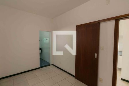 Casa à venda com 190m², 2 quartos e 4 vagas Casa à venda com 190m², 2 quartos e 4 vagasQuarto 2 Suíte