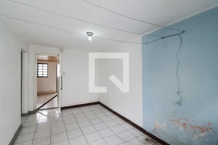 Casa para alugar com 180m², 2 quartos e 2 vagas Casa para alugar com 180m², 2 quartos e 2 vagasSala - Casa 2