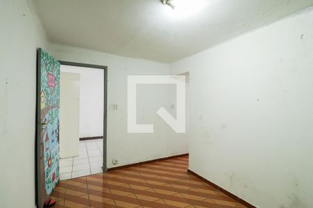 Casa para alugar com 180m², 2 quartos e 2 vagas Casa para alugar com 180m², 2 quartos e 2 vagasSuíte - Casa 2