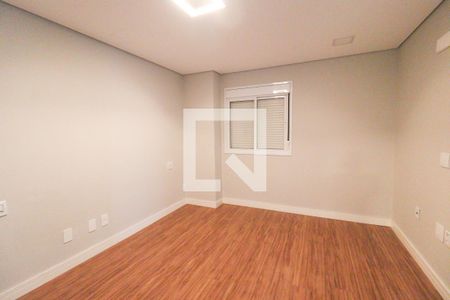 Apartamento à venda com 190m², 4 quartos e 5 vagas Apartamento à venda com 190m², 4 quartos e 5 vagasQuarto