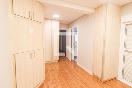 Apartamento à venda com 190m², 4 quartos e 5 vagas Apartamento à venda com 190m², 4 quartos e 5 vagasQuarto