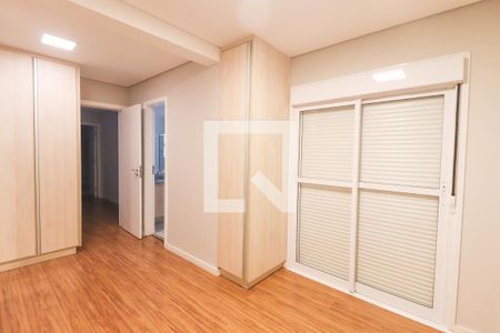 Apartamento à venda com 190m², 4 quartos e 5 vagas Apartamento à venda com 190m², 4 quartos e 5 vagasQuarto