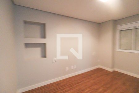 Apartamento à venda com 190m², 4 quartos e 5 vagas Apartamento à venda com 190m², 4 quartos e 5 vagasQuarto