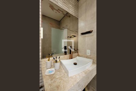 Apartamento à venda com 63m², 2 quartos e 1 vaga Banheiro da suíte