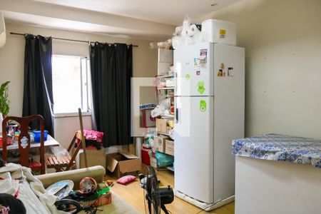 Sala de casa à venda com 1 quarto, 650m² em Del Castilho, Rio de Janeiro