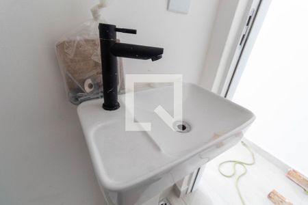 Casa à venda com 69m², 2 quartos e 1 vagaLavabo