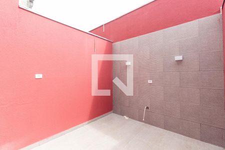 Casa à venda com 69m², 2 quartos e 1 vagaLavanderia