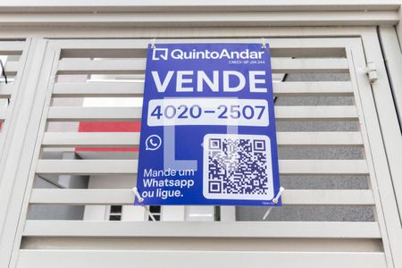 Casa à venda com 69m², 2 quartos e 1 vagaPlaquinha