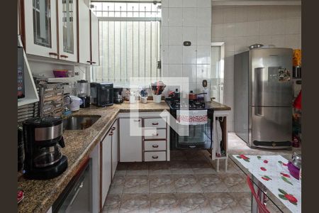 Casa à venda com 120m², 7 quartos e 2 vagasCozinha