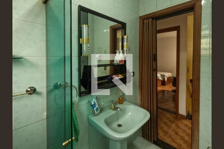 Casa à venda com 120m², 7 quartos e 2 vagasBanheiro 2