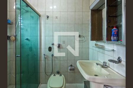 Casa à venda com 120m², 7 quartos e 2 vagasBanheiro 4