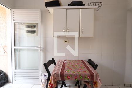 Casa de condomínio à venda com 75m², 2 quartos e 3 vagasCozinha