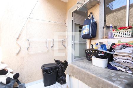 Casa de condomínio à venda com 75m², 2 quartos e 3 vagasLavanderia