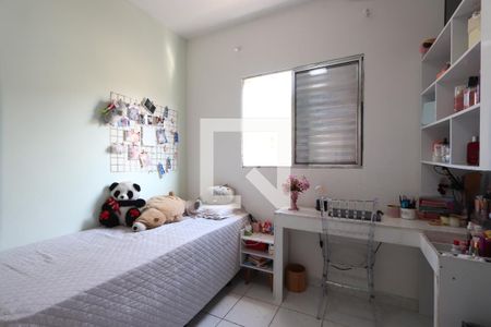 Casa de condomínio à venda com 75m², 2 quartos e 3 vagasQuarto 2