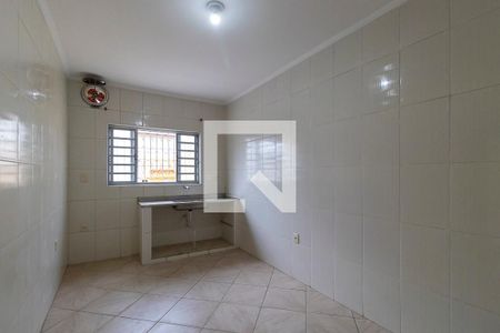 Casa à venda com 92m², 2 quartos e 3 vagas Casa à venda com 92m², 2 quartos e 3 vagasCozinha
