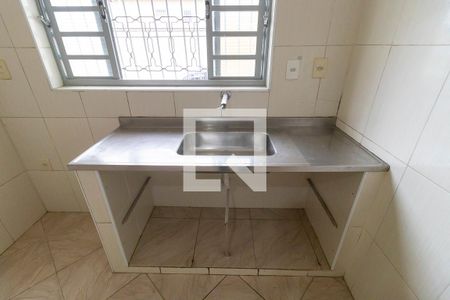 Casa à venda com 92m², 2 quartos e 3 vagas Casa à venda com 92m², 2 quartos e 3 vagasCozinha