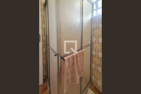 Casa à venda com 267m², 3 quartos e 4 vagas Casa à venda com 267m², 3 quartos e 4 vagasBanheiro Social