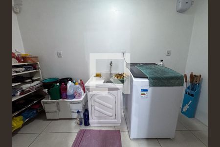 Casa à venda com 169m², 2 quartos e 2 vagasLavanderia