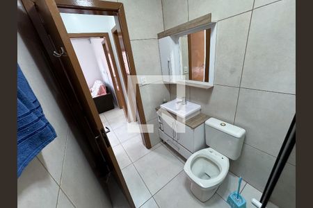 Casa à venda com 169m², 2 quartos e 2 vagasBanheiro//Quarto 1