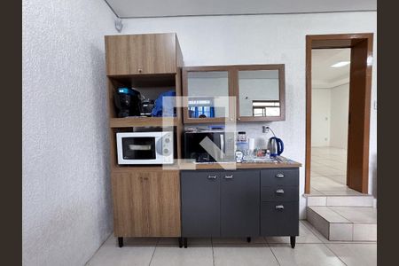 Casa à venda com 169m², 2 quartos e 2 vagasCozinha