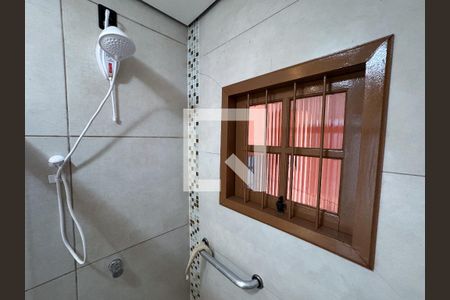 Casa à venda com 169m², 2 quartos e 2 vagasBanheiro