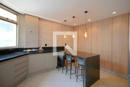 Apartamento à venda com 420m², 4 quartos e 5 vagasCozinha