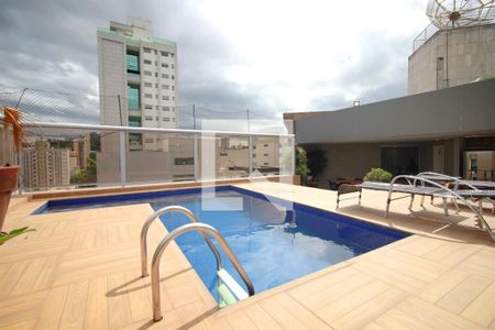 Apartamento à venda com 420m², 4 quartos e 5 vagasPiscina