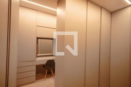 Apartamento à venda com 420m², 4 quartos e 5 vagasCloset da Suíte Master