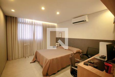 Apartamento à venda com 420m², 4 quartos e 5 vagasSuíte 3