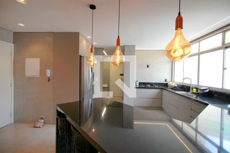 Apartamento à venda com 420m², 4 quartos e 5 vagasCozinha