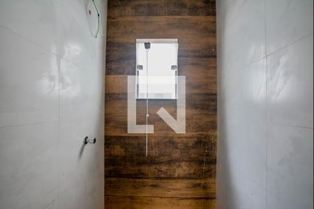 Apartamento à venda com 55m², 2 quartos e 1 vaga Apartamento à venda com 55m², 2 quartos e 1 vagaBanheiro Social