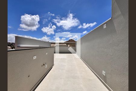 Apartamento à venda com 94m², 2 quartos e 1 vaga Apartamento à venda com 94m², 2 quartos e 1 vagaCobertura