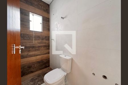 Apartamento à venda com 94m², 2 quartos e 1 vaga Apartamento à venda com 94m², 2 quartos e 1 vagaBanheiro