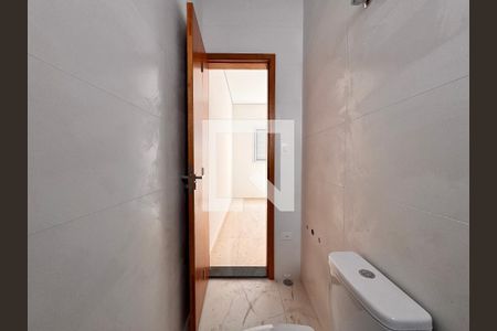 Apartamento à venda com 94m², 2 quartos e 1 vaga Apartamento à venda com 94m², 2 quartos e 1 vagaBanheiro da Suíte