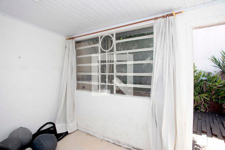 Casa à venda com 230m², 3 quartos e 4 vagasQuarto 2