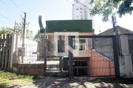 Casa à venda com 230m², 3 quartos e 4 vagasFachada