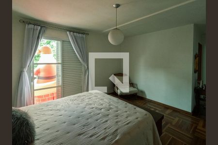 Casa à venda com 210m², 3 quartos e 3 vagas Casa à venda com 210m², 3 quartos e 3 vagasQuarto 2