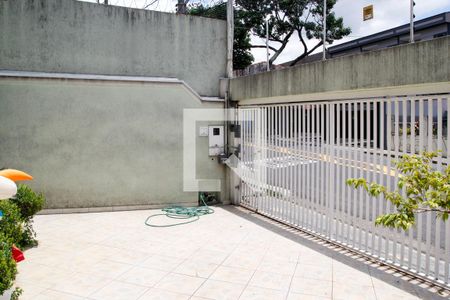 Casa à venda com 210m², 3 quartos e 3 vagas Casa à venda com 210m², 3 quartos e 3 vagasÁrea Externa