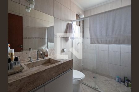 Casa à venda com 210m², 3 quartos e 3 vagas Casa à venda com 210m², 3 quartos e 3 vagasBanheiro do Quarto 2