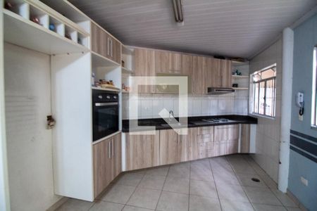 Casa à venda com 200m², 5 quartos e 2 vagas Casa à venda com 200m², 5 quartos e 2 vagasCozinha 2