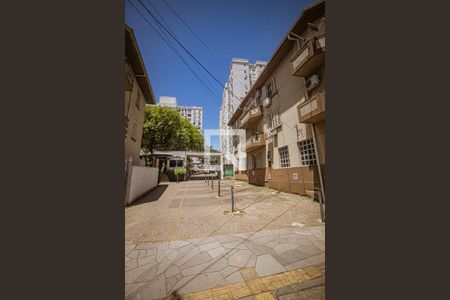 Apartamento à venda com 56m², 2 quartos e 1 vaga Apartamento à venda com 56m², 2 quartos e 1 vagaFachada